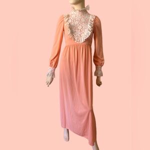 Vintage 1970s Peach Lace Maxi Prairie Dress XS/S